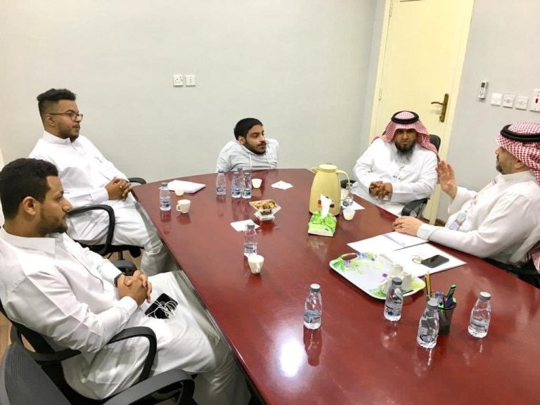 لقاء مع فريق أملنا كبير التطوعي